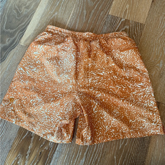 Lululemon men’s pool short 7” - Picture 7 of 10